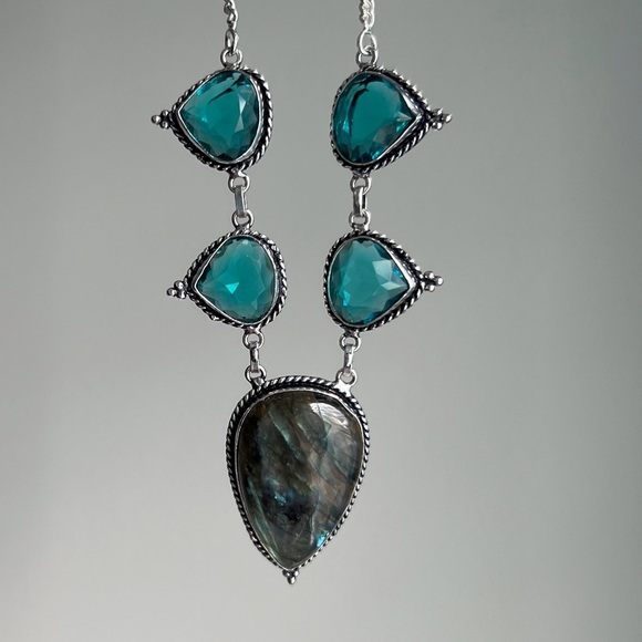 Labradorite and Apatite Necklace and Earrings Silver Set Vintage Style New - Picture 4 of 13